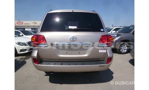 Acheter Import Voiture Toyota Land Cruiser Autre à Import - Dubai, A'ana Acheter Import Voiture Toyota Land Cruiser Autre à Import - Dubai, A'ana