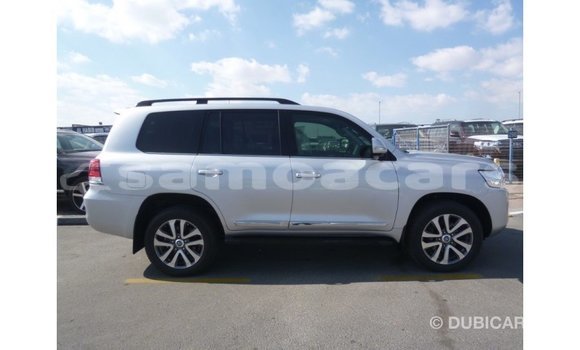 Buy Import Toyota Land Cruiser Other Car in Import - Dubai in A'ana Buy Import Toyota Land Cruiser Other Car in Import - Dubai in A'ana