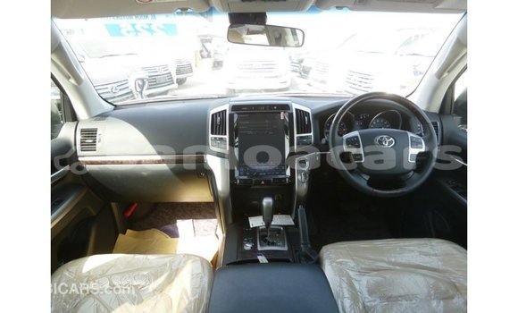 Buy Import Toyota Land Cruiser Black Car in Import - Dubai in A'ana Buy Import Toyota Land Cruiser Black Car in Import - Dubai in A'ana
