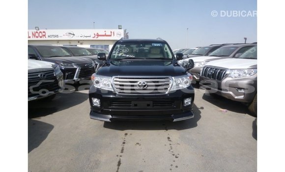Buy Import Toyota Land Cruiser Black Car in Import - Dubai in A'ana Buy Import Toyota Land Cruiser Black Car in Import - Dubai in A'ana