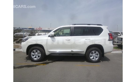 Buy Import Toyota Prado White Car in Import - Dubai in A'ana Buy Import Toyota Prado White Car in Import - Dubai in A'ana