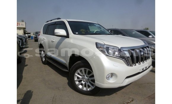 Buy Import Toyota Prado White Car in Import - Dubai in A'ana Buy Import Toyota Prado White Car in Import - Dubai in A'ana