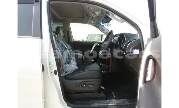 Buy Import Toyota Prado White Car in Import - Dubai in A'ana Buy Import Toyota Prado White Car in Import - Dubai in A'ana