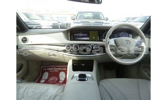 Buy Import Mercedes-Benz 190 Other Car in Import - Dubai in A'ana Buy Import Mercedes-Benz 190 Other Car in Import - Dubai in A'ana