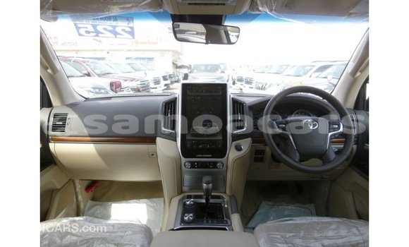 Buy Import Toyota Land Cruiser Other Car in Import - Dubai in A'ana Buy Import Toyota Land Cruiser Other Car in Import - Dubai in A'ana