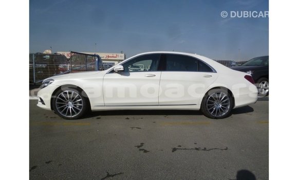 Buy Import Mercedes-Benz 190 White Car in Import - Dubai in A'ana Buy Import Mercedes-Benz 190 White Car in Import - Dubai in A'ana
