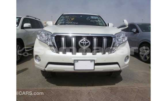 Buy Import Toyota Prado White Car in Import - Dubai in A'ana Buy Import Toyota Prado White Car in Import - Dubai in A'ana