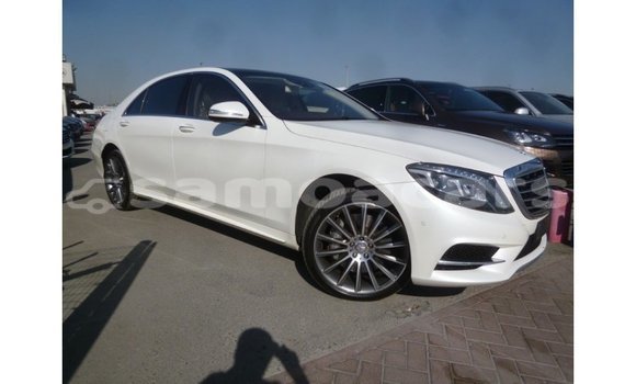 Buy Import Mercedes-Benz 190 White Car in Import - Dubai in A'ana