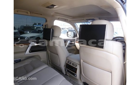 Buy Import Toyota Land Cruiser Black Car in Import - Dubai in A'ana Buy Import Toyota Land Cruiser Black Car in Import - Dubai in A'ana