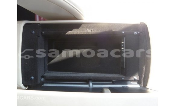 Buy Import Mercedes-Benz 190 Blue Car in Import - Dubai in A'ana Buy Import Mercedes-Benz 190 Blue Car in Import - Dubai in A'ana