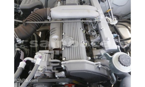 Buy Import Toyota Land Cruiser White Car in Import - Dubai in A'ana Buy Import Toyota Land Cruiser White Car in Import - Dubai in A'ana