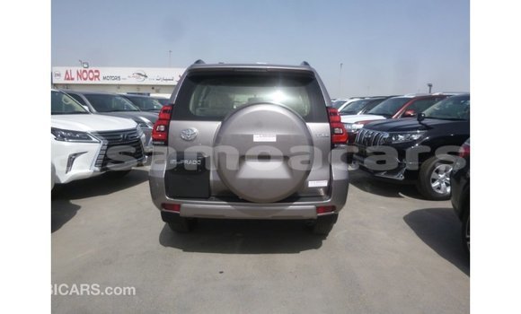 Acheter Import Voiture Toyota Prado Autre à Import - Dubai, A'ana Acheter Import Voiture Toyota Prado Autre à Import - Dubai, A'ana