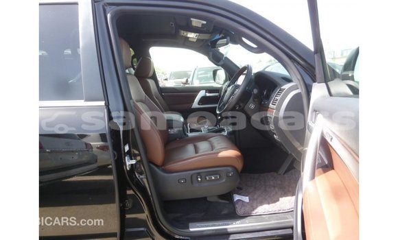 Buy Import Toyota Land Cruiser Black Car in Import - Dubai in A'ana Buy Import Toyota Land Cruiser Black Car in Import - Dubai in A'ana