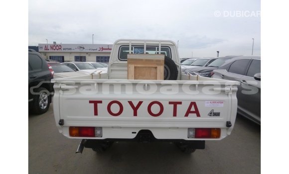 Buy Import Toyota Land Cruiser White Car in Import - Dubai in A'ana Buy Import Toyota Land Cruiser White Car in Import - Dubai in A'ana