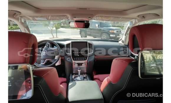 Buy Import Toyota Land Cruiser Black Car in Import - Dubai in A'ana Buy Import Toyota Land Cruiser Black Car in Import - Dubai in A'ana