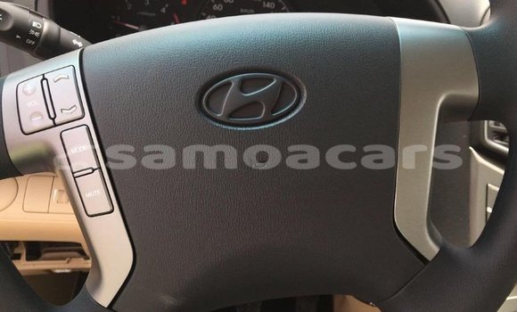 Buy Import Hyundai Accent White Car in Import - Dubai in A'ana Buy Import Hyundai Accent White Car in Import - Dubai in A'ana