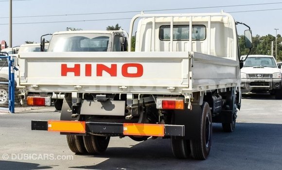 Buy Import Hino 300 Series White Truck in Import - Dubai in A'ana Buy Import Hino 300 Series White Truck in Import - Dubai in A'ana