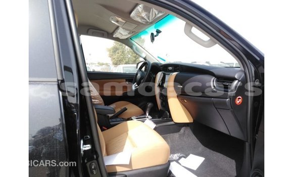 Buy Import Toyota Fortuner Black Car in Import - Dubai in A'ana Buy Import Toyota Fortuner Black Car in Import - Dubai in A'ana