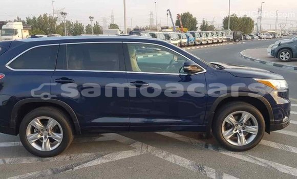 Acheter Import Voiture Toyota Highlander Bleu à Import - Dubai, A'ana Acheter Import Voiture Toyota Highlander Bleu à Import - Dubai, A'ana