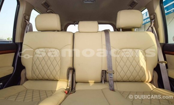 Buy Import Toyota Land Cruiser White Car in Import - Dubai in A'ana Buy Import Toyota Land Cruiser White Car in Import - Dubai in A'ana
