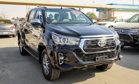 Buy Import Toyota Hilux Black Car in Import - Dubai in A'ana Buy Import Toyota Hilux Black Car in Import - Dubai in A'ana