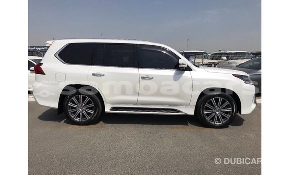 Buy Import Lexus LX White Car in Import - Dubai in A'ana Buy Import Lexus LX White Car in Import - Dubai in A'ana