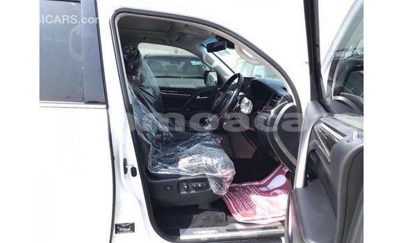 Buy Import Lexus LX White Car in Import - Dubai in A'ana Buy Import Lexus LX White Car in Import - Dubai in A'ana
