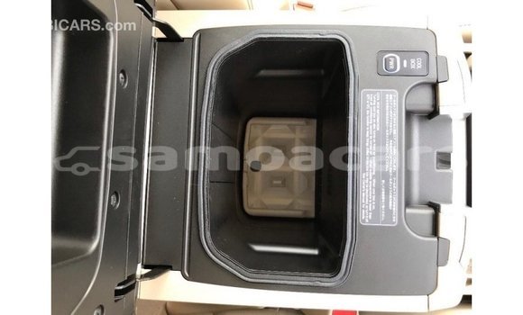 Buy Import Toyota Land Cruiser Black Car in Import - Dubai in A'ana Buy Import Toyota Land Cruiser Black Car in Import - Dubai in A'ana