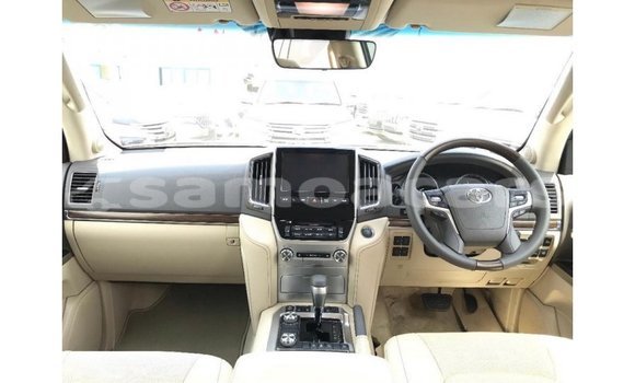 Buy Import Toyota Land Cruiser Black Car in Import - Dubai in A'ana Buy Import Toyota Land Cruiser Black Car in Import - Dubai in A'ana