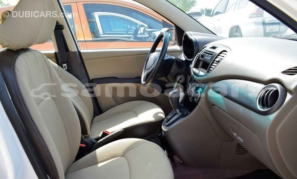 Buy Import Hyundai i10 White Car in Import - Dubai in A'ana Buy Import Hyundai i10 White Car in Import - Dubai in A'ana