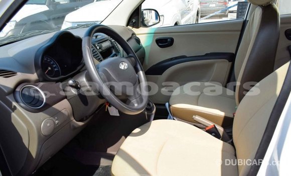 Buy Import Hyundai i10 White Car in Import - Dubai in A'ana Buy Import Hyundai i10 White Car in Import - Dubai in A'ana