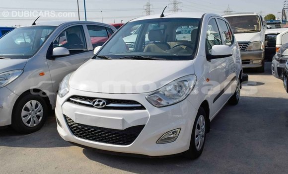Acheter Import Voiture Hyundai i10 Blanc à Import - Dubai, A'ana Acheter Import Voiture Hyundai i10 Blanc à Import - Dubai, A'ana