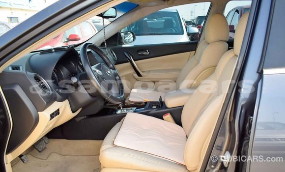 Buy Import Nissan Maxima Other Car in Import - Dubai in A'ana Buy Import Nissan Maxima Other Car in Import - Dubai in A'ana