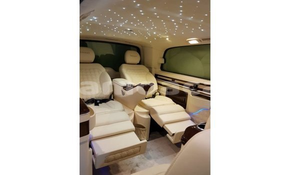 Buy Import Mercedes-Benz 250 Black Car in Import - Dubai in A'ana Buy Import Mercedes-Benz 250 Black Car in Import - Dubai in A'ana