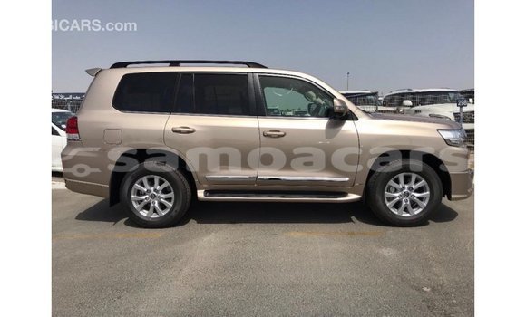 Buy Import Toyota Land Cruiser Other Car in Import - Dubai in A'ana Buy Import Toyota Land Cruiser Other Car in Import - Dubai in A'ana