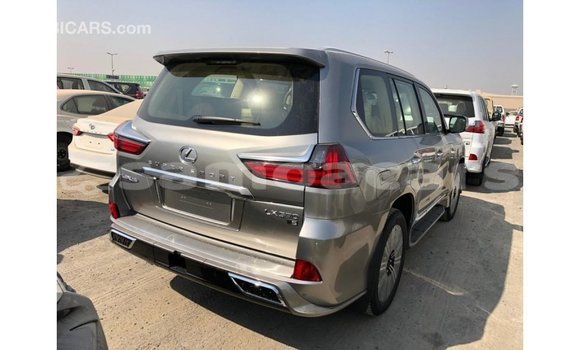Acheter Import Voiture Lexus LX Autre à Import - Dubai, A'ana Acheter Import Voiture Lexus LX Autre à Import - Dubai, A'ana