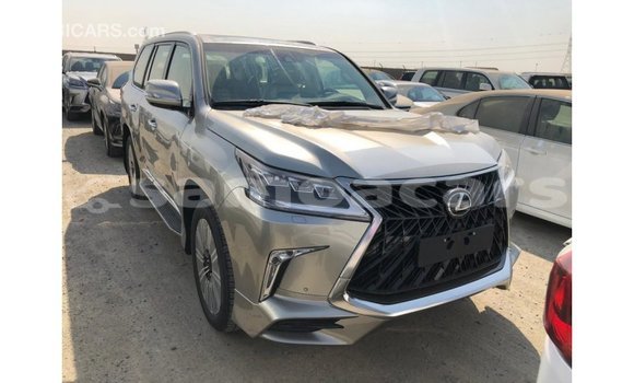 Acheter Import Voiture Lexus LX Autre à Import - Dubai, A'ana Acheter Import Voiture Lexus LX Autre à Import - Dubai, A'ana