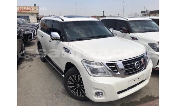 Buy Import Nissan Patrol White Car in Import - Dubai in A'ana Buy Import Nissan Patrol White Car in Import - Dubai in A'ana