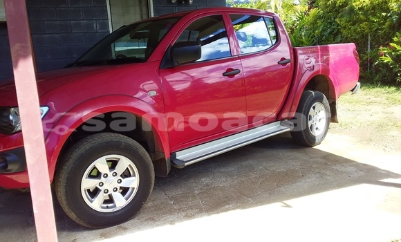 Acheter Occasion Utilitaire Mitsubishi L400 Rouge à Apia, Tuamasaga
