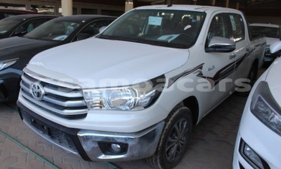 Buy Import Toyota Hilux White Car in Import - Dubai in A'ana Buy Import Toyota Hilux White Car in Import - Dubai in A'ana