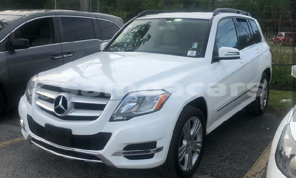 Buy Import Mercedes-Benz ML–Class White Car in Import - Dubai in A'ana Buy Import Mercedes-Benz ML–Class White Car in Import - Dubai in A'ana