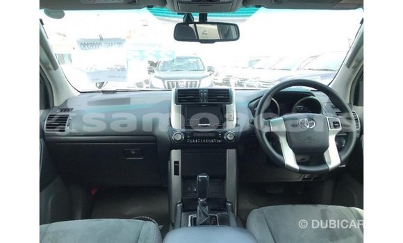 Buy Import Toyota Land Cruiser Black Car in Import - Dubai in A'ana Buy Import Toyota Land Cruiser Black Car in Import - Dubai in A'ana