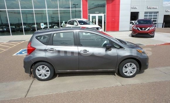 Buy Import Nissan Note Silver Car in Import - Dubai in A'ana Buy Import Nissan Note Silver Car in Import - Dubai in A'ana