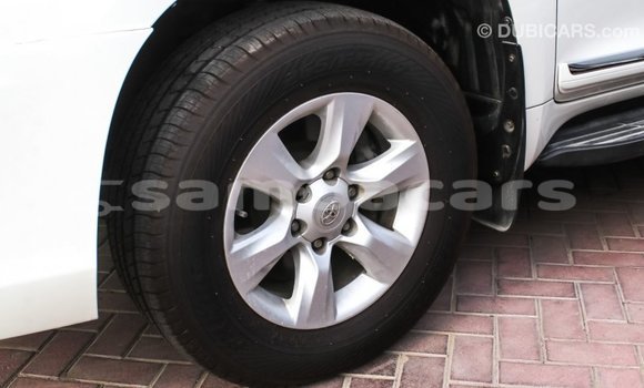 Buy Import Toyota Prado White Car in Import - Dubai in A'ana Buy Import Toyota Prado White Car in Import - Dubai in A'ana