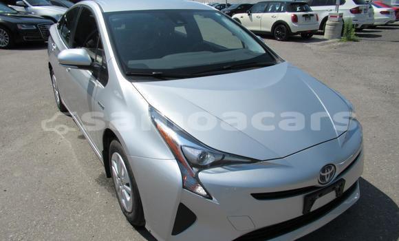 Buy Import Toyota Prius Alpha Silver Car in Import - Dubai in A'ana Buy Import Toyota Prius Alpha Silver Car in Import - Dubai in A'ana