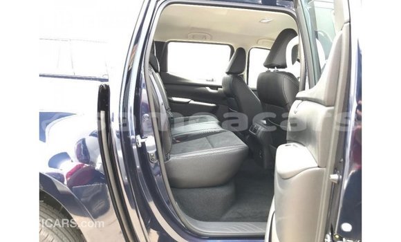 Buy Import Mercedes-Benz 250 Blue Car in Import - Dubai in A'ana Buy Import Mercedes-Benz 250 Blue Car in Import - Dubai in A'ana