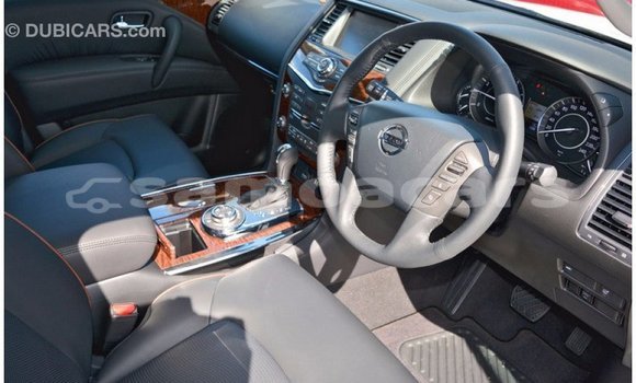 Acheter Import Voiture Nissan Patrol Blanc à Import - Dubai, A'ana Acheter Import Voiture Nissan Patrol Blanc à Import - Dubai, A'ana