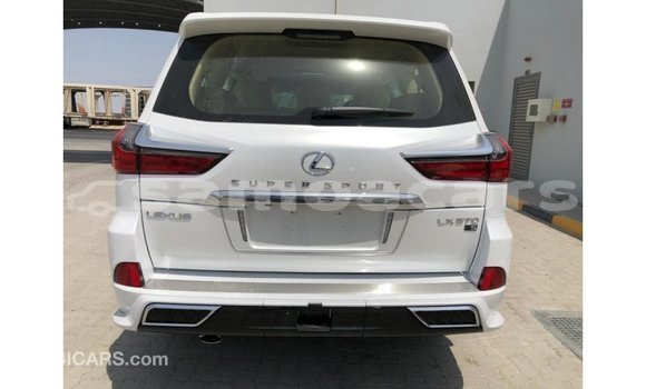 Buy Import Lexus LX White Car in Import - Dubai in A'ana Buy Import Lexus LX White Car in Import - Dubai in A'ana