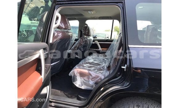Buy Import Toyota Land Cruiser Black Car in Import - Dubai in A'ana Buy Import Toyota Land Cruiser Black Car in Import - Dubai in A'ana