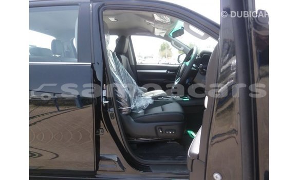 Buy Import Toyota Hilux Black Car in Import - Dubai in A'ana Buy Import Toyota Hilux Black Car in Import - Dubai in A'ana